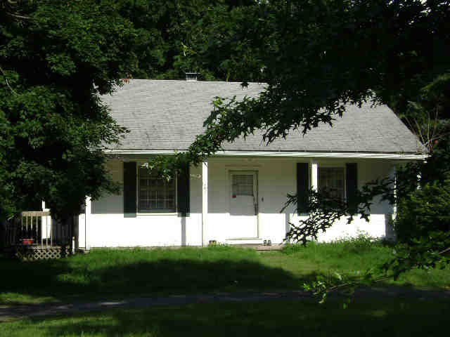 Building photograph for 147 MAIN ST S